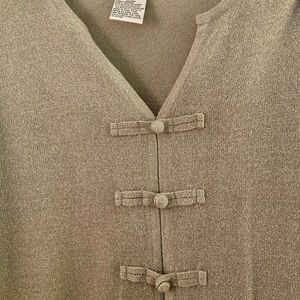 Sag Harbor Shimmery Silver V Neck Top Long Sleeve Formal Faux Buttons Size Large